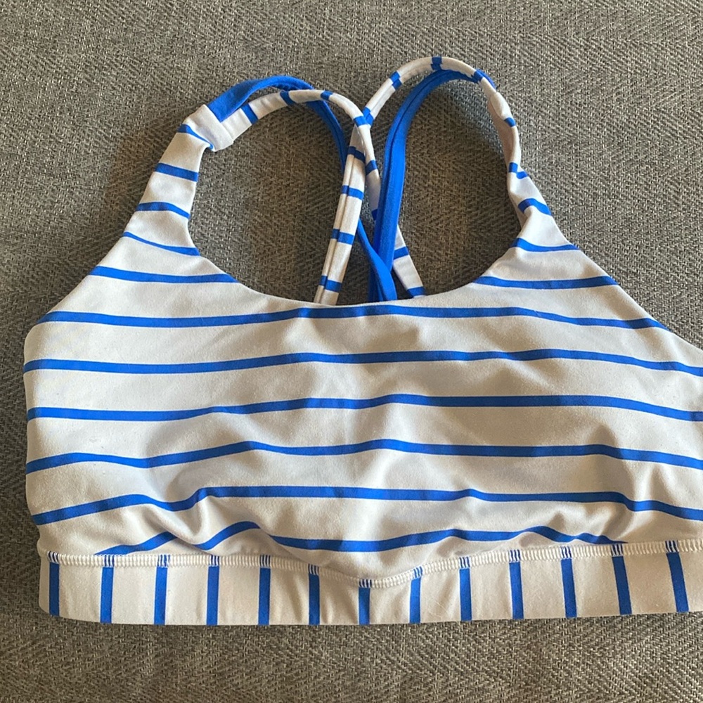 Lululemon sport bra